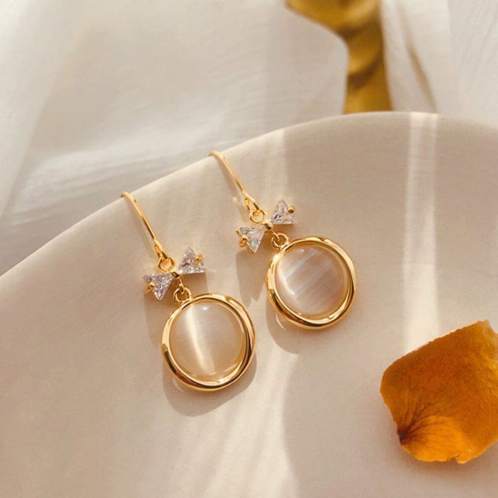 Women’s Real Gold-Plated Bow Stud Earrings with Cat’s Eye Stone Silver Needle